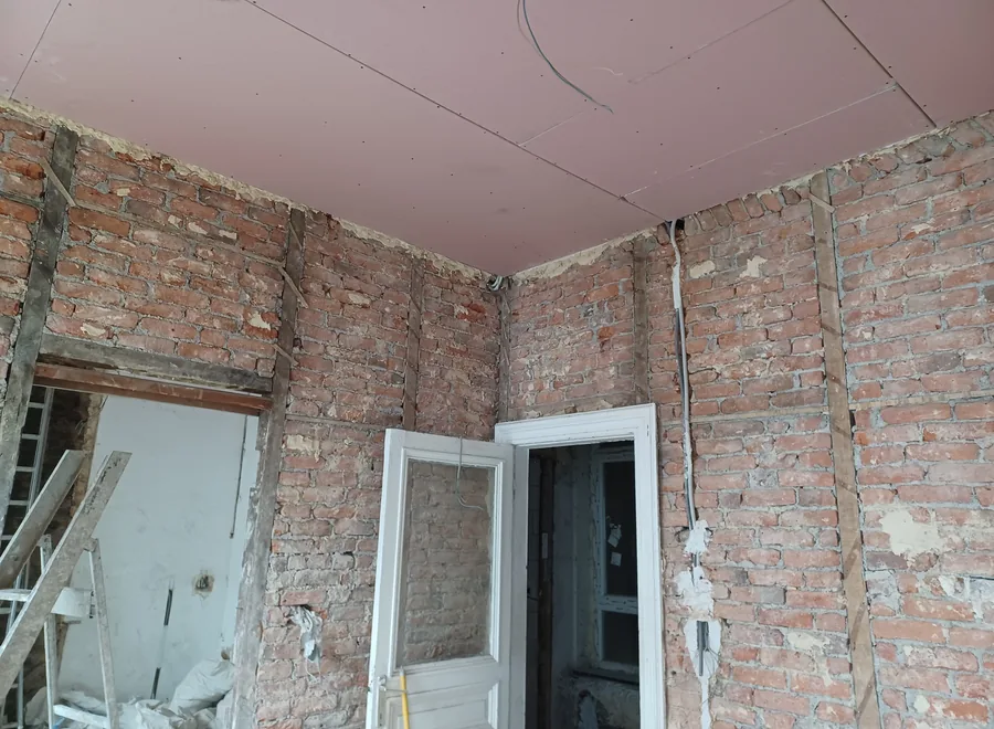 Mise à nu des murs — Préparation